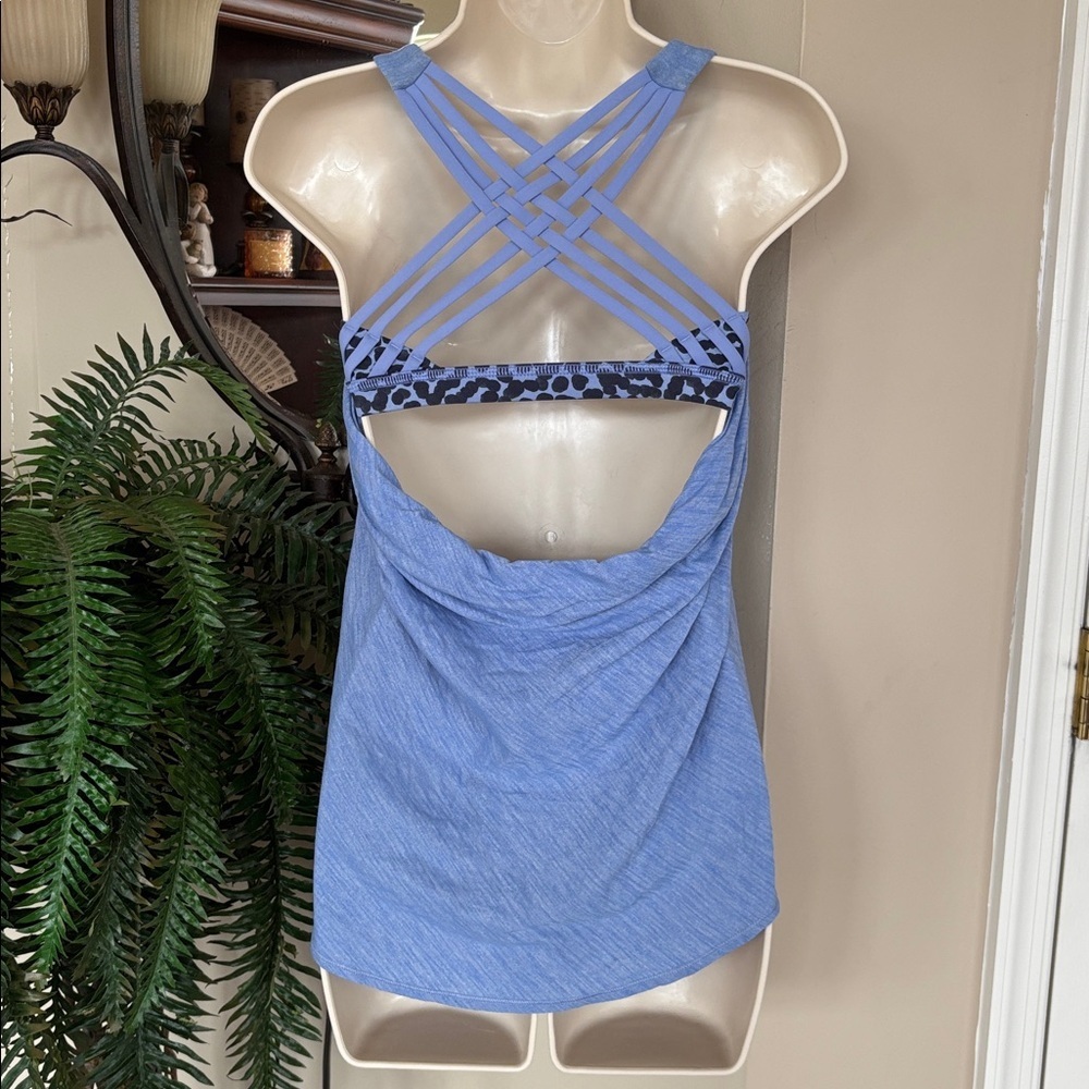 Lululemon Wild Tank Top Heathered Lullaby Built in Sports Bra Strappy Back Blue